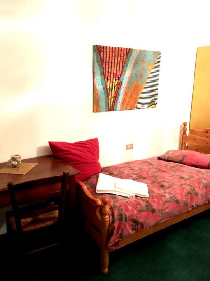 B&B Lo Scoiattolo Nebbiu Exterior foto